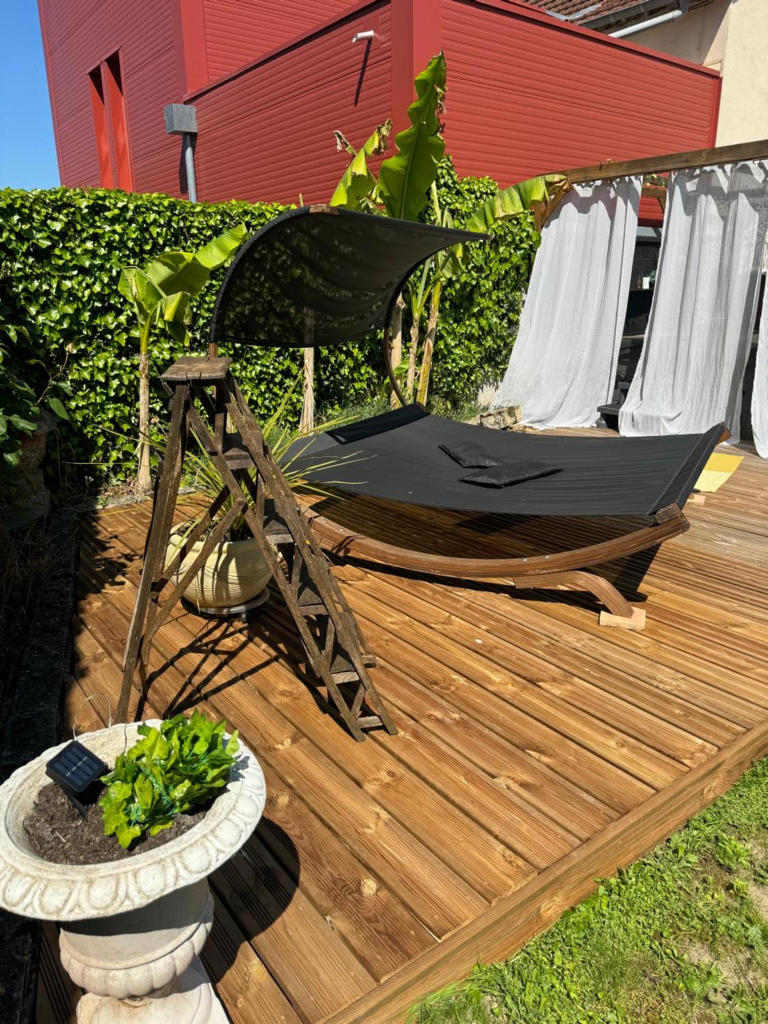 L'Escale Chambres Et Table D'Hotes Verdun-sur-le-Doubs Exterior photo